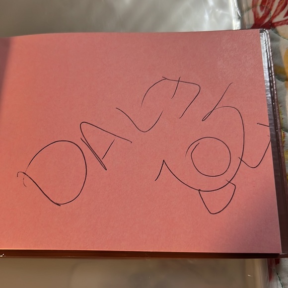 Vtg Walt Disney World Autograph book signed by Disney Characters Pioneer Photo - Picture 7 of 14